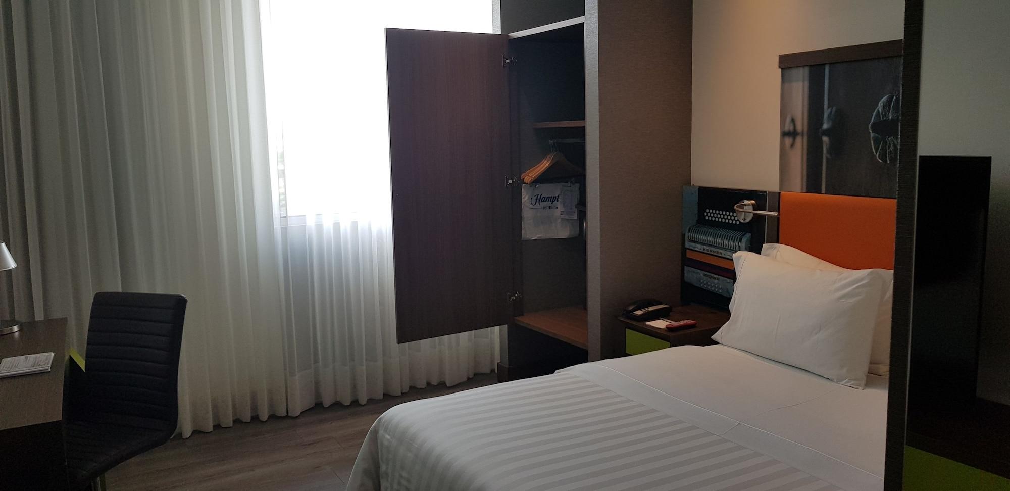Hampton By Hilton Βαγιεντουπάρ Εξωτερικό φωτογραφία