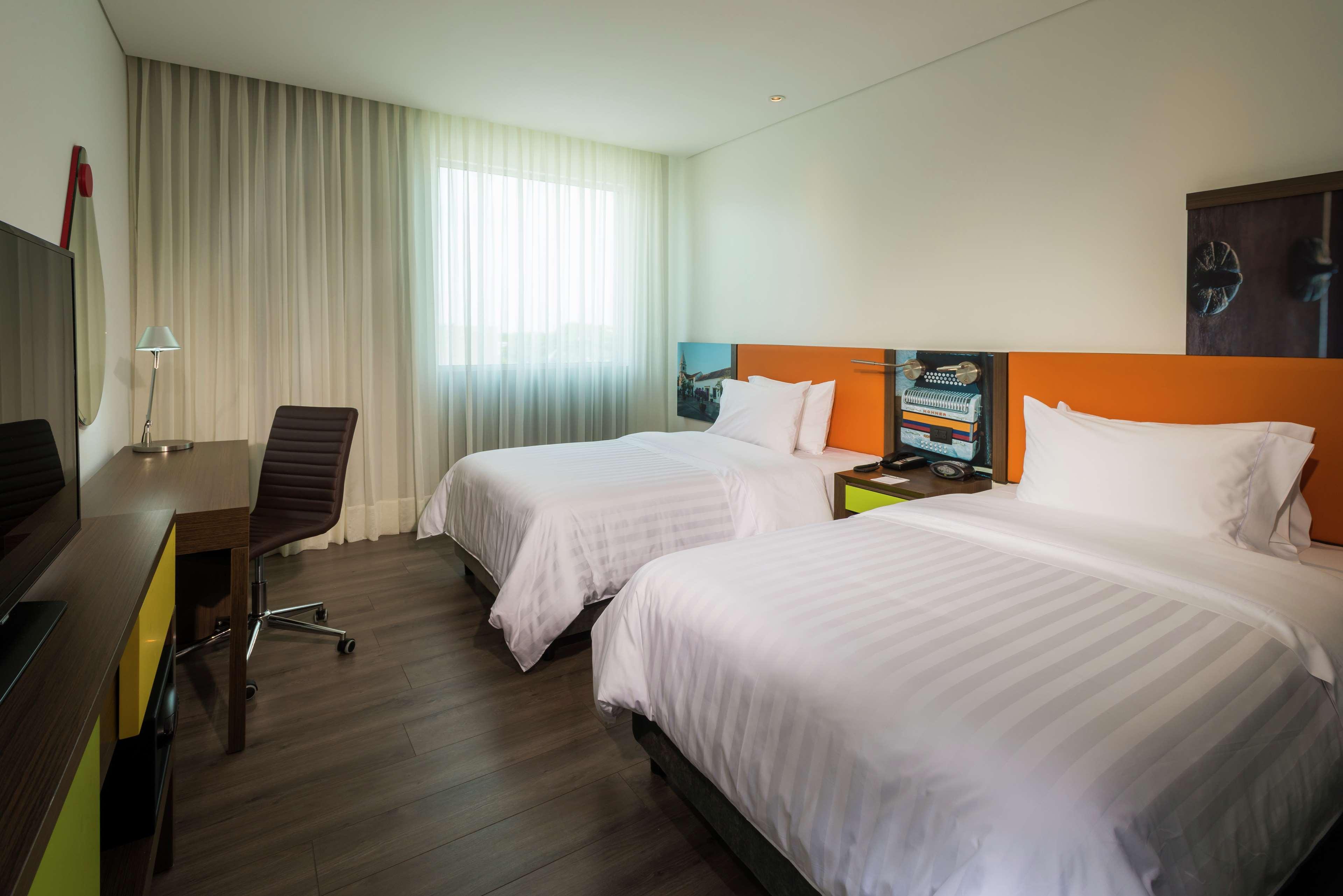 Hampton By Hilton Βαγιεντουπάρ Εξωτερικό φωτογραφία