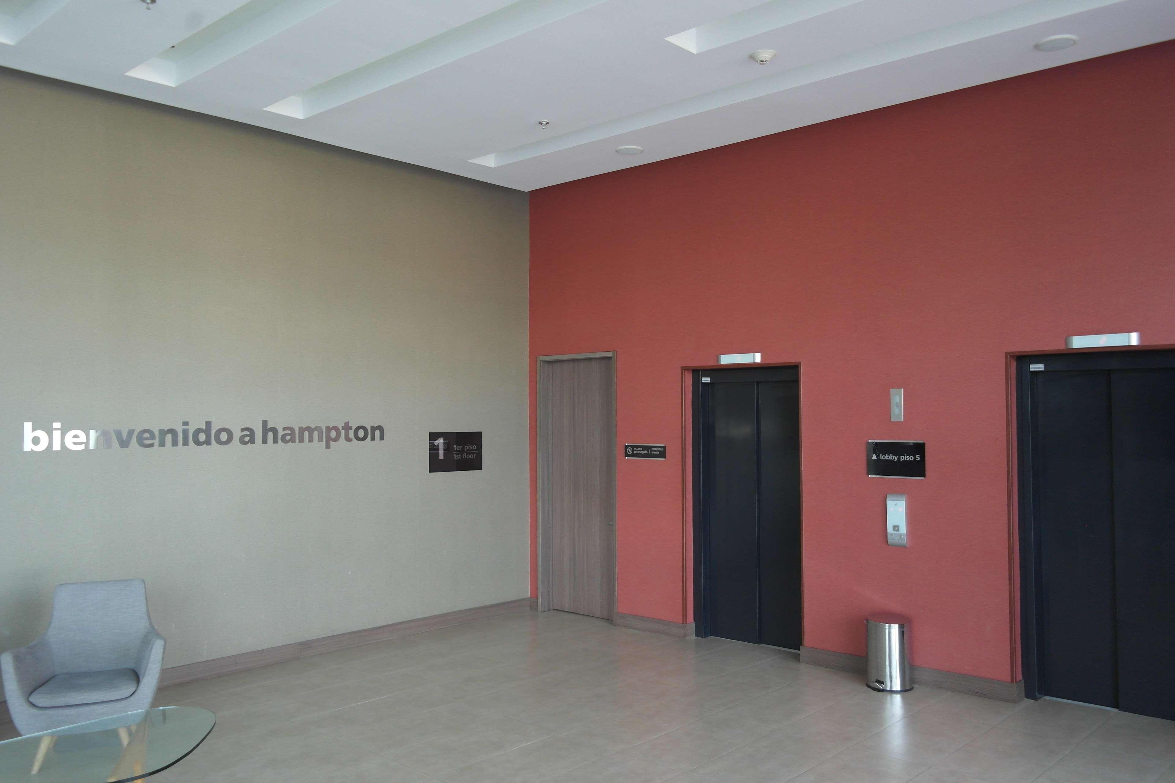 Hampton By Hilton Βαγιεντουπάρ Εξωτερικό φωτογραφία
