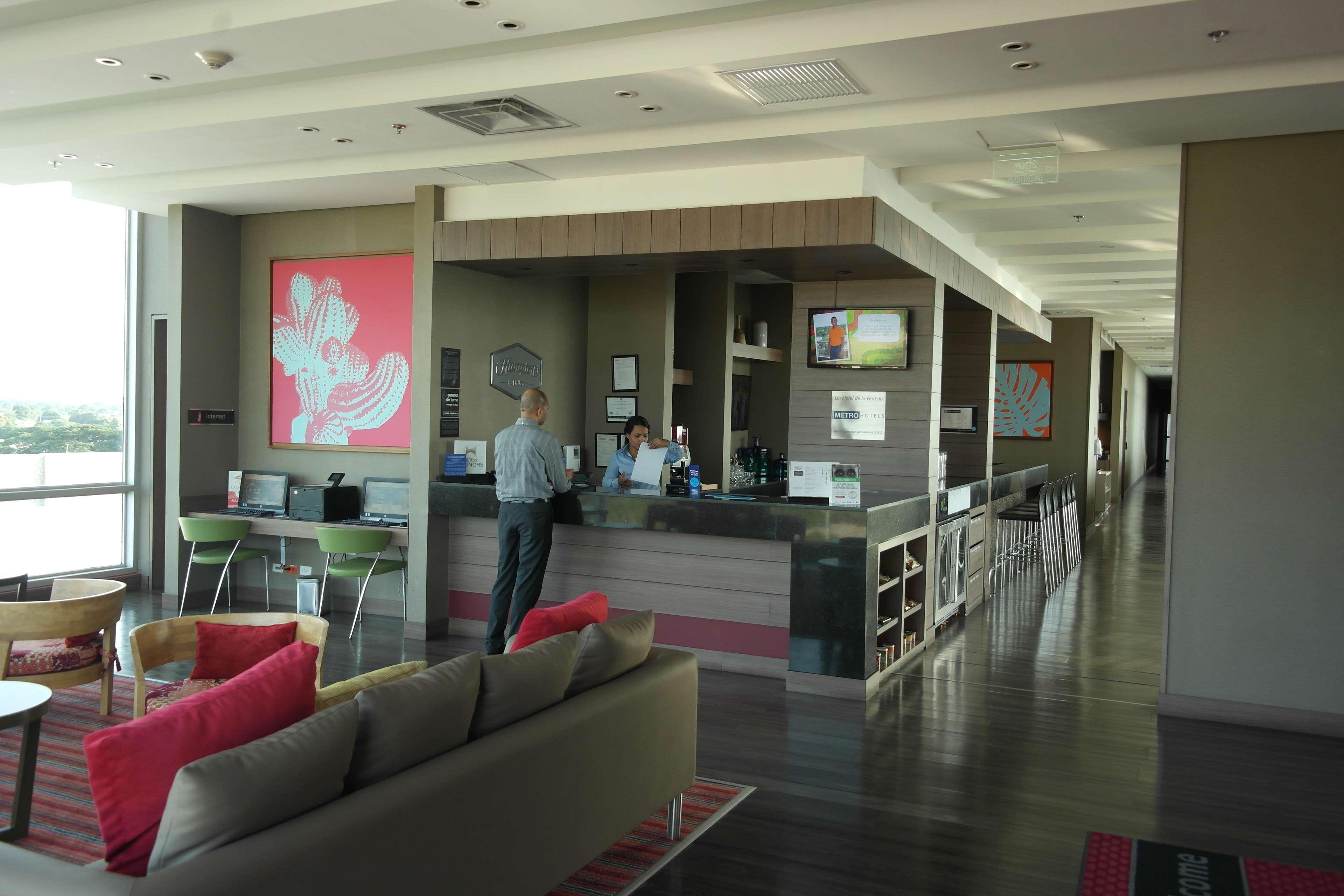 Hampton By Hilton Βαγιεντουπάρ Εξωτερικό φωτογραφία