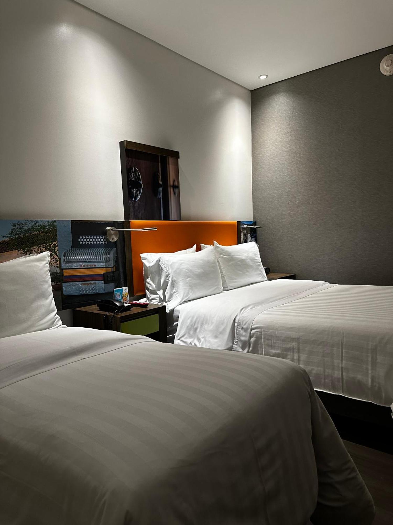 Hampton By Hilton Βαγιεντουπάρ Εξωτερικό φωτογραφία