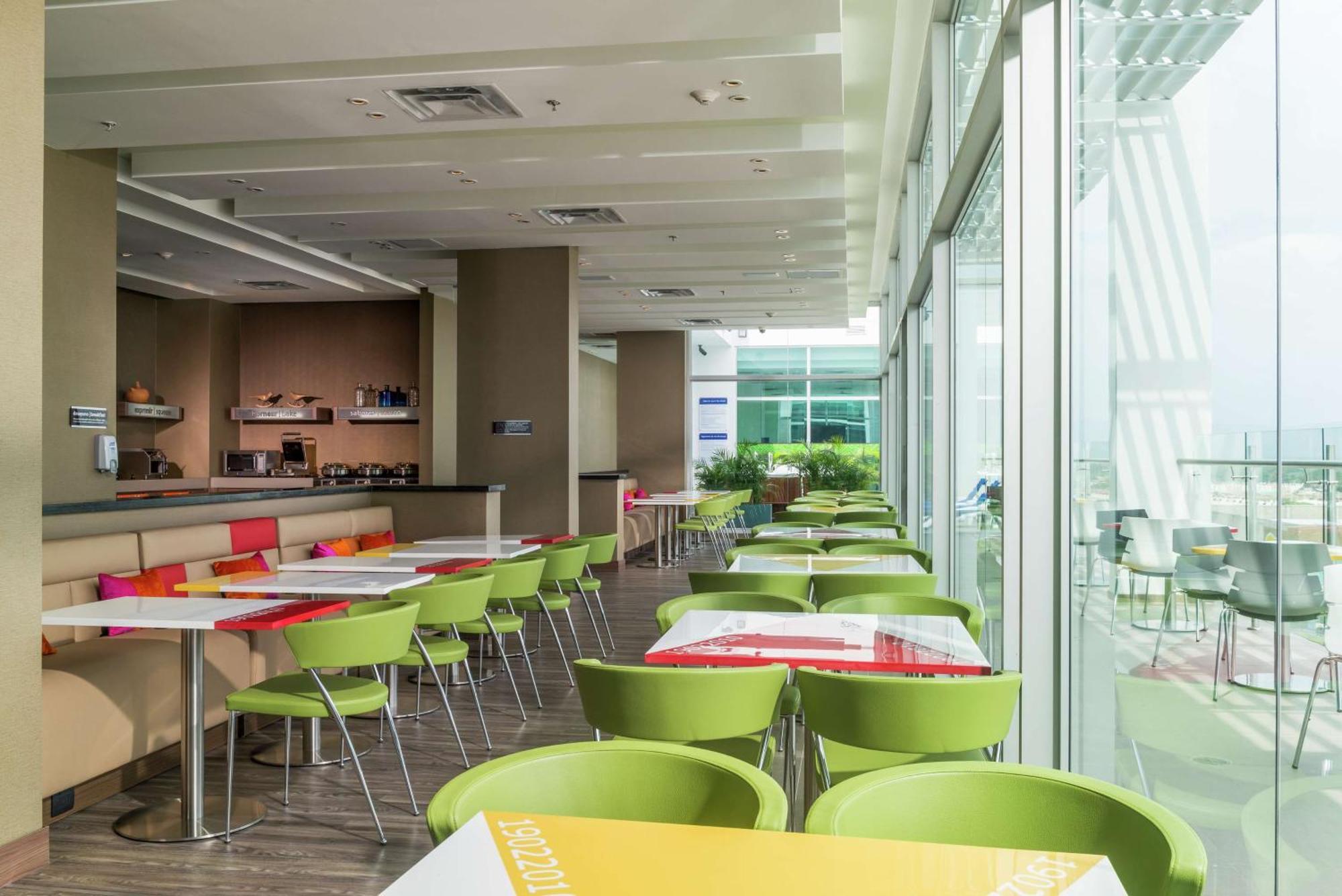 Hampton By Hilton Βαγιεντουπάρ Εξωτερικό φωτογραφία